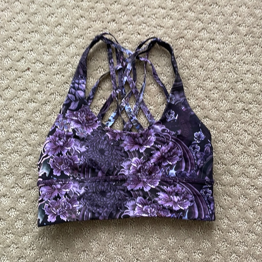 Lululemon sports bra with detailing